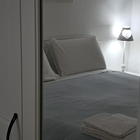Miriam Casa Vacanze 弗里米尼迪夸尔图 外观 照片