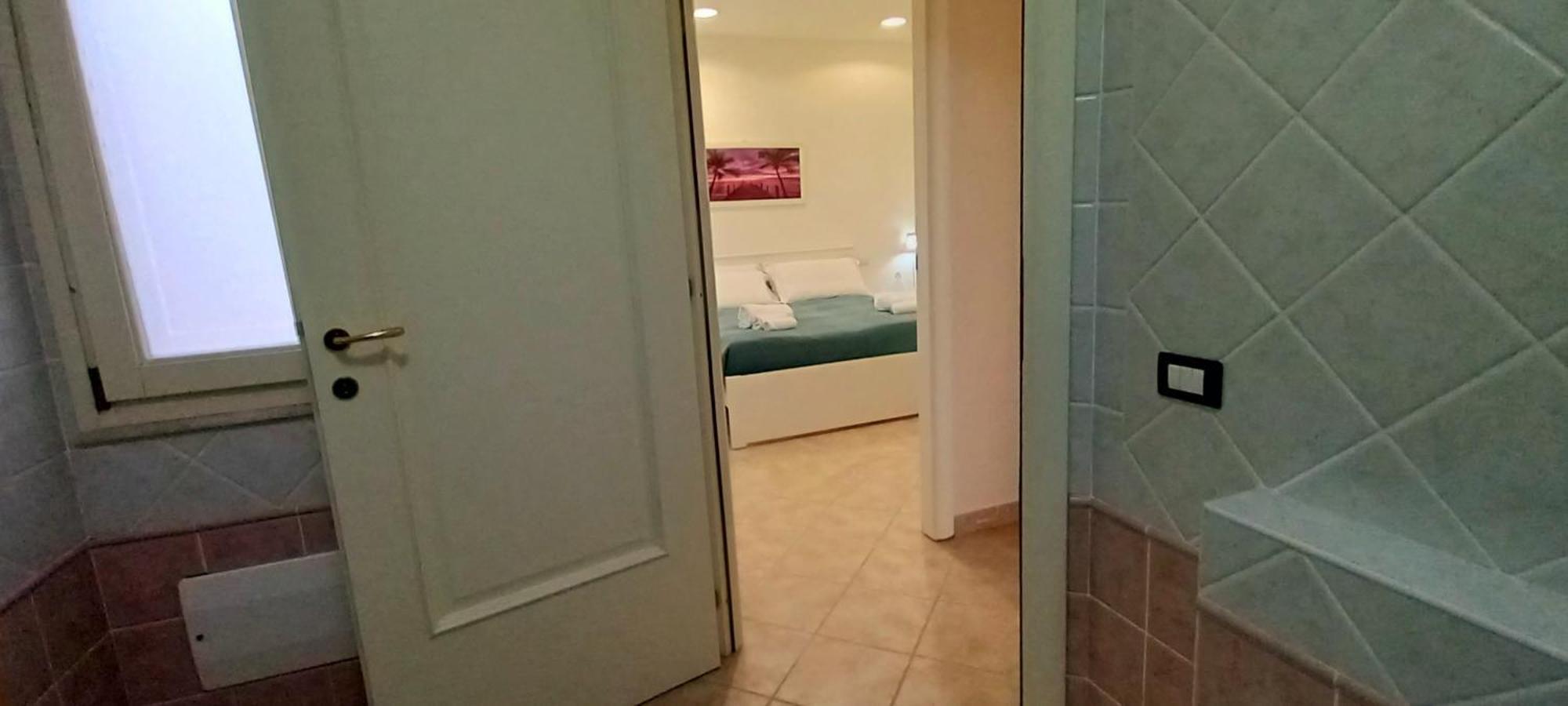Miriam Casa Vacanze 弗里米尼迪夸尔图 外观 照片
